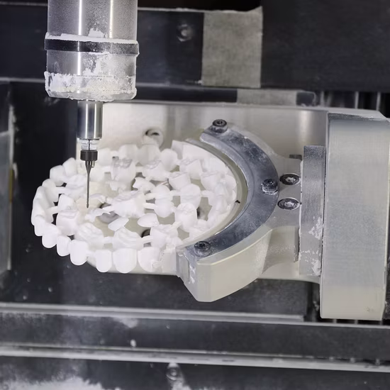 Equipamento de came dental CAD de alta qualidade Fresadora CAD dental de alta qualidade para laboratório ou fábrica médica